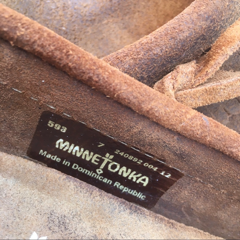 Minnetonka Camel Colored Moccasins Womens Size 7 - Picture 10 of 10